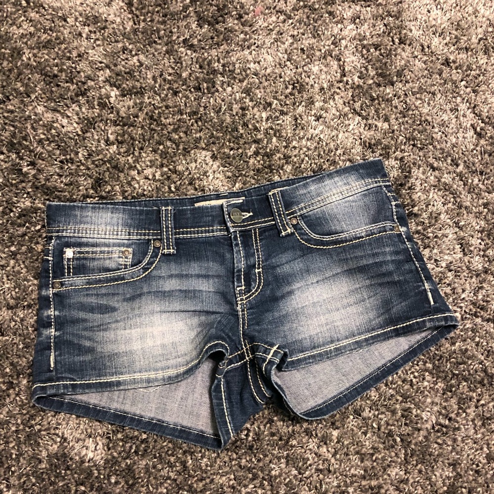 Buckle Jeanshorts